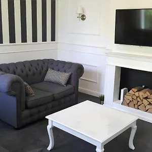 1st Class Apartament